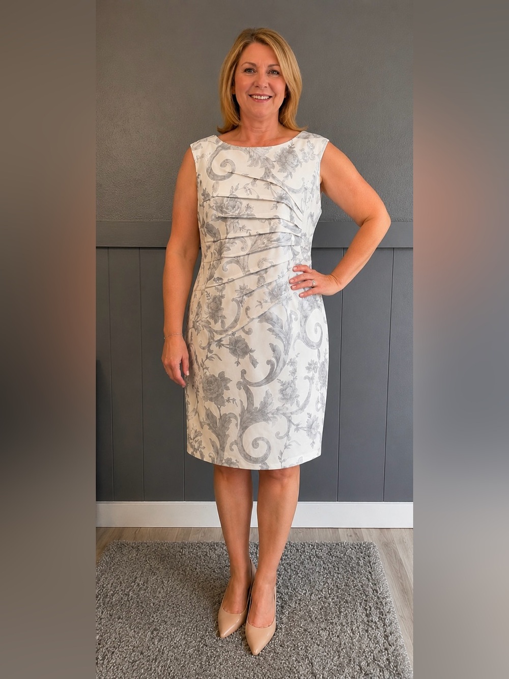 Glamour Sleeveless Sheath Dress in White and Light Gray Scroll